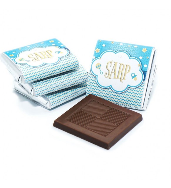 Erkek Bebek Çikolatası Metal Yuvarlak Kutu Mavi Bulut Baskılı (80 Adet Napoliten Çikolata)