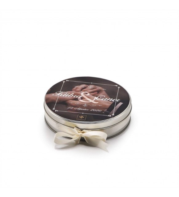 Söz Nişan Çikolatası Metal Yuvarlak Kutu Yüzük Baskılı (80 Adet Dökme Napoliten Çikolata)