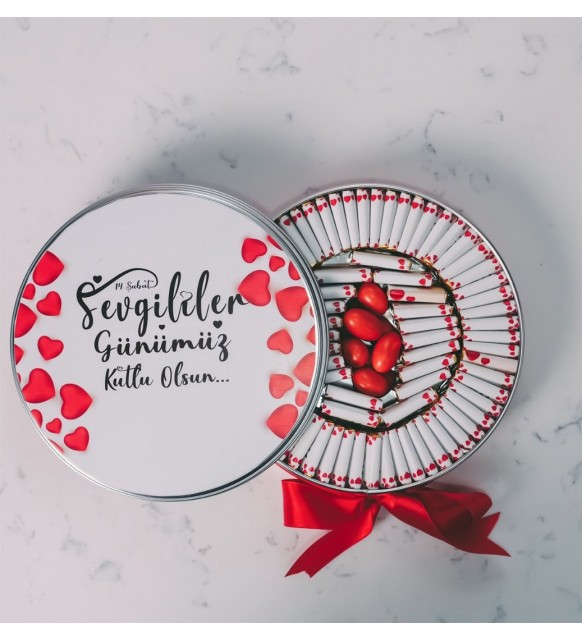 Sevgiliye Çikolata Kutusu Kalpler Tasarımlı (80 Adet Napoliten Çikolata)